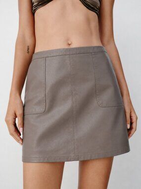 Y2K Office Siren Taupe Greige Faux Leather Mini Skirt Safary Style Size M